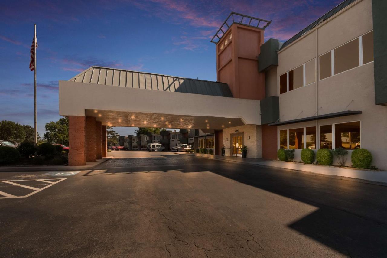 Surestay Plus By Best Western Лотон Екстер'єр фото