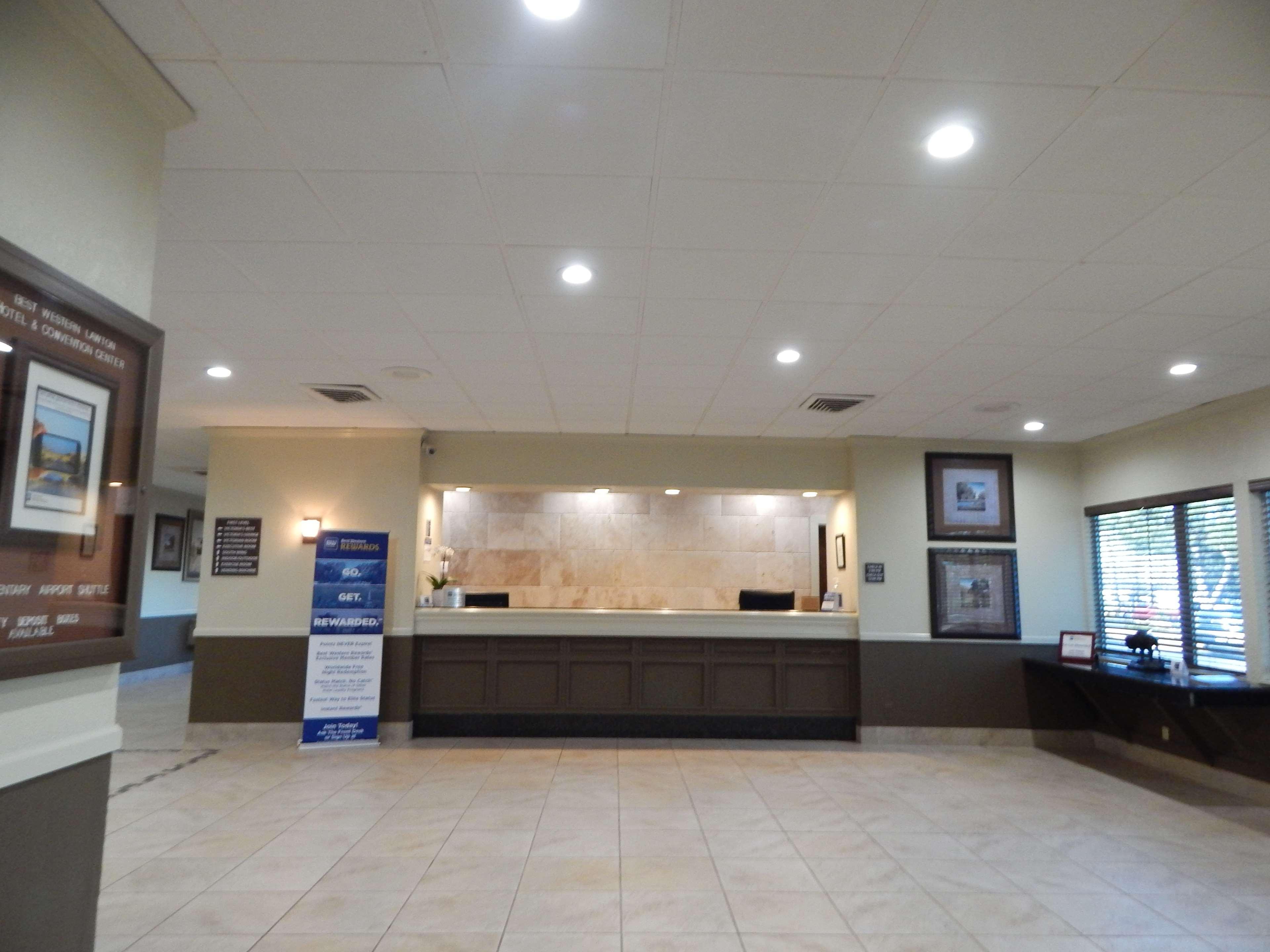 Surestay Plus By Best Western Лотон Екстер'єр фото