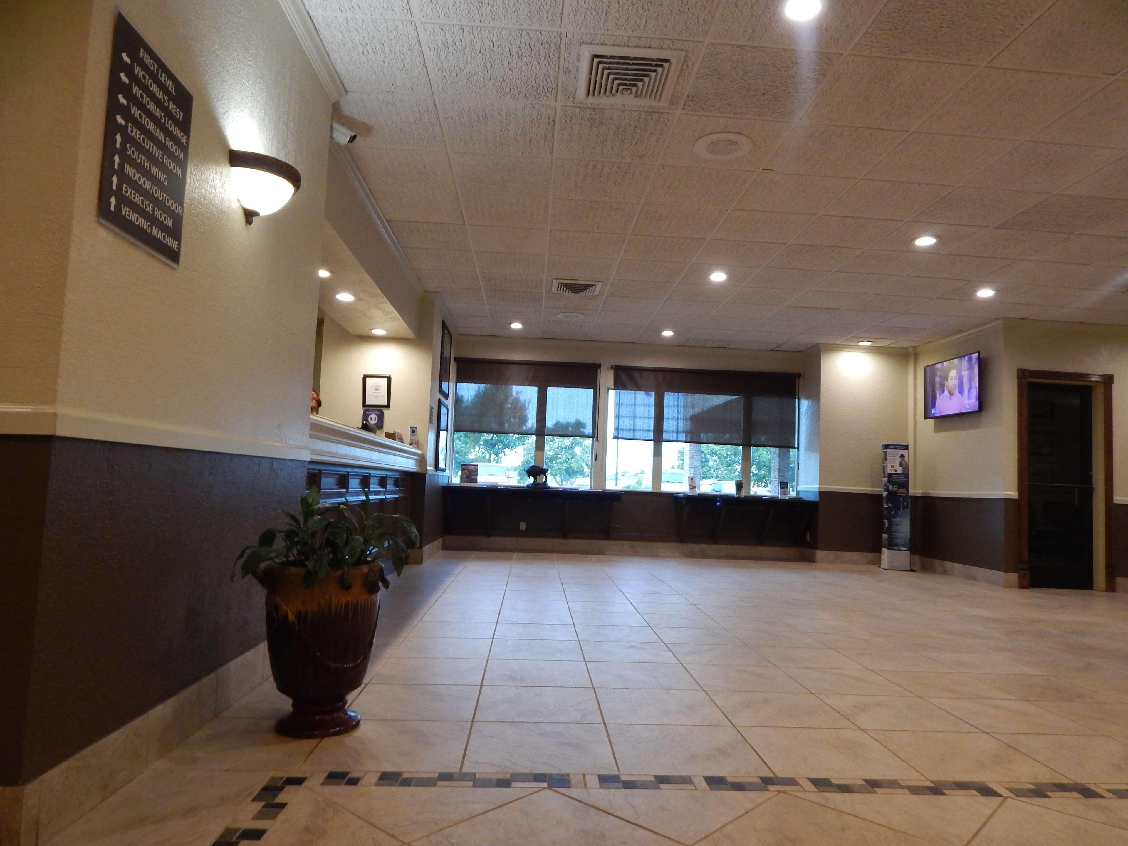 Surestay Plus By Best Western Лотон Екстер'єр фото