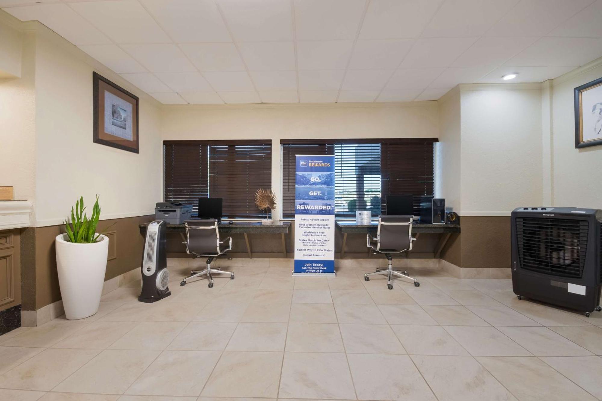 Surestay Plus By Best Western Лотон Екстер'єр фото
